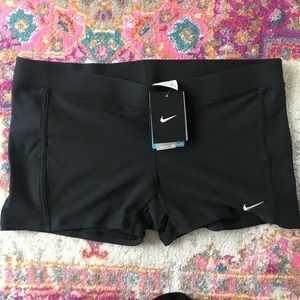 🆕 NWT 🆕 NIKE DRI-FIT SHORTS